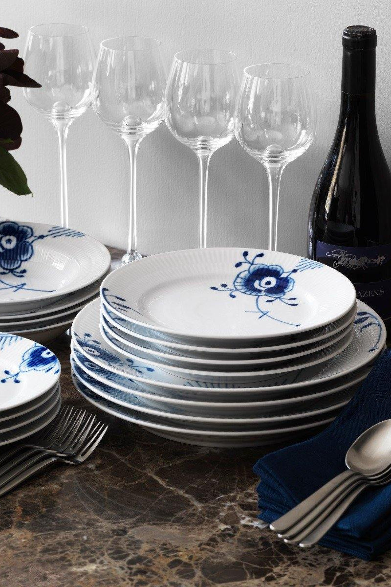 Royal Copenhagen Blå Mega riflet tallerken - 27 cm. - Bahne